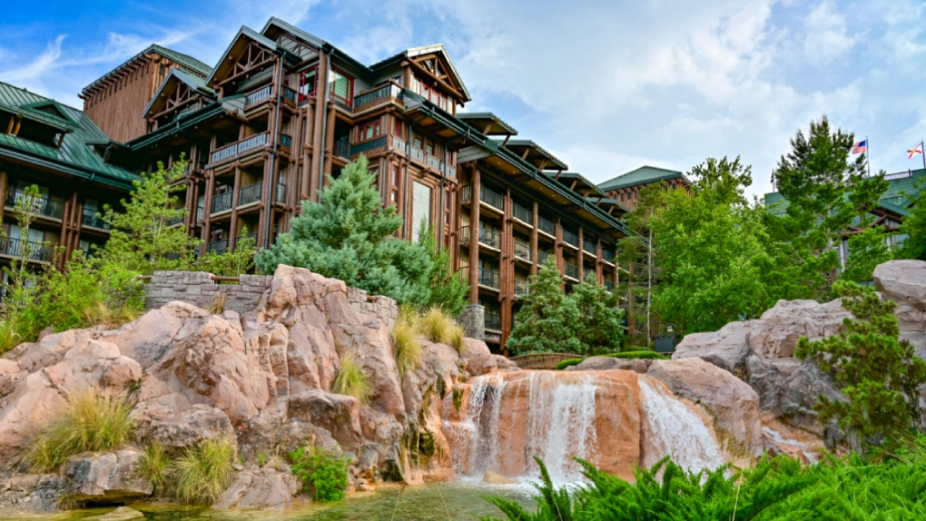 Private shuttle to Copper Creek Villas & Cabins at Disney's Wilderness Lodge