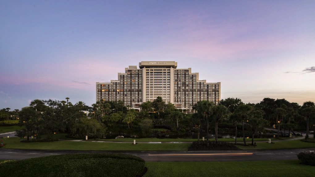 Luxury shuttle to Hyatt Regency Grand Cypress Resort