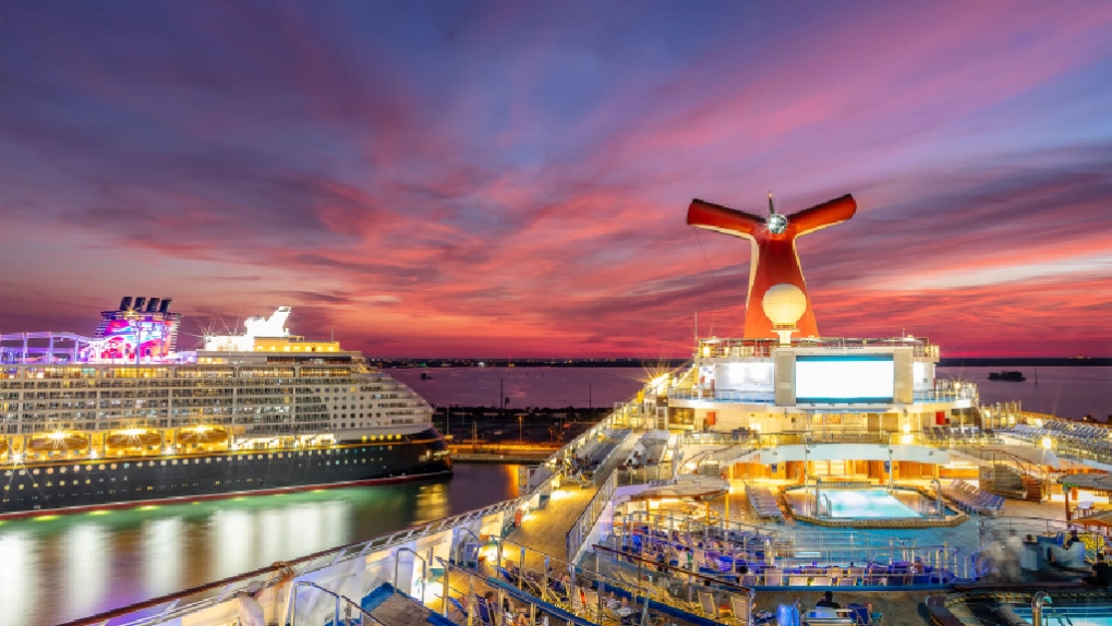 Private shuttle from Orlando Airport to Carnival Cruise Line at Port Canaveral