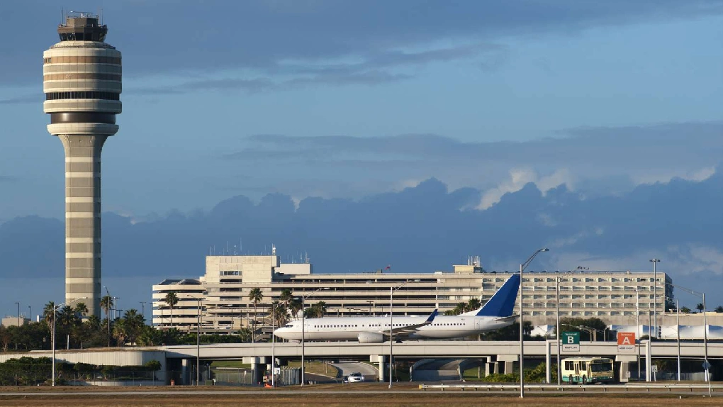 Luxury limousine and black car services at Orlando International Airport by Royal Transportation