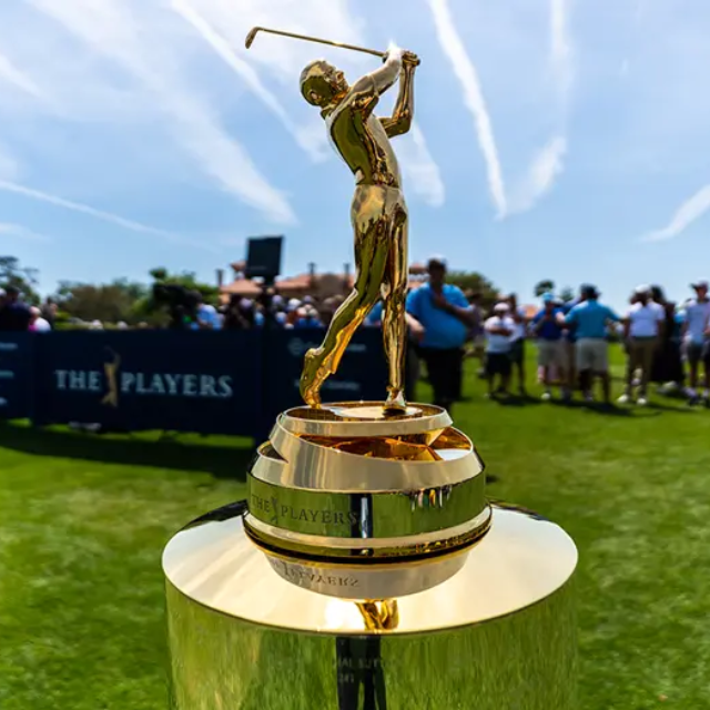 Golf fans watching THE PLAYERS Championship tournament at TPC Sawgrass